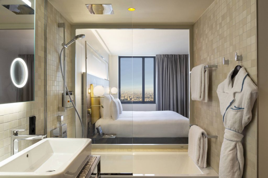 suite deluxe avec salle de bain